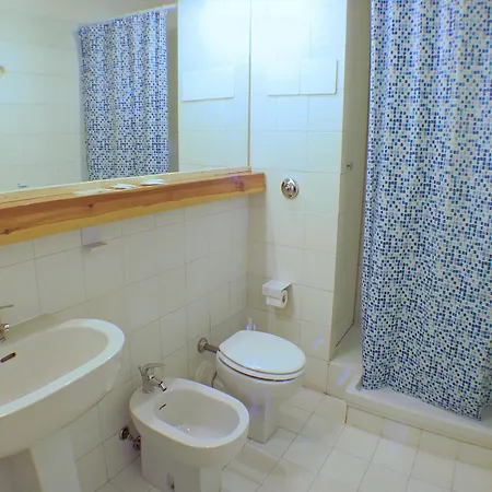 Simplistic In With Garden Apartment Olbia